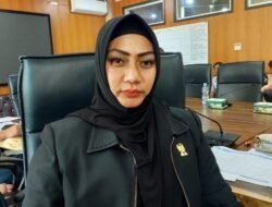 Rapat Evaluasi, Lailatul Badri Desak Dinas SDABMBK Pastikan Parit Bersih dari Sampah dan Lumpur