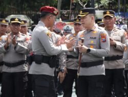 AKBP Danang Setiyo Pamit Usai Setahun Mengabdi, Polres Malang Melaksanakan Giat Sertijab