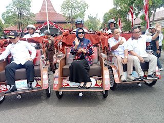 200 Becak Listrik Mengaspal di Sidoarjo, Negara Hadir untuk Pembecak Lansia
