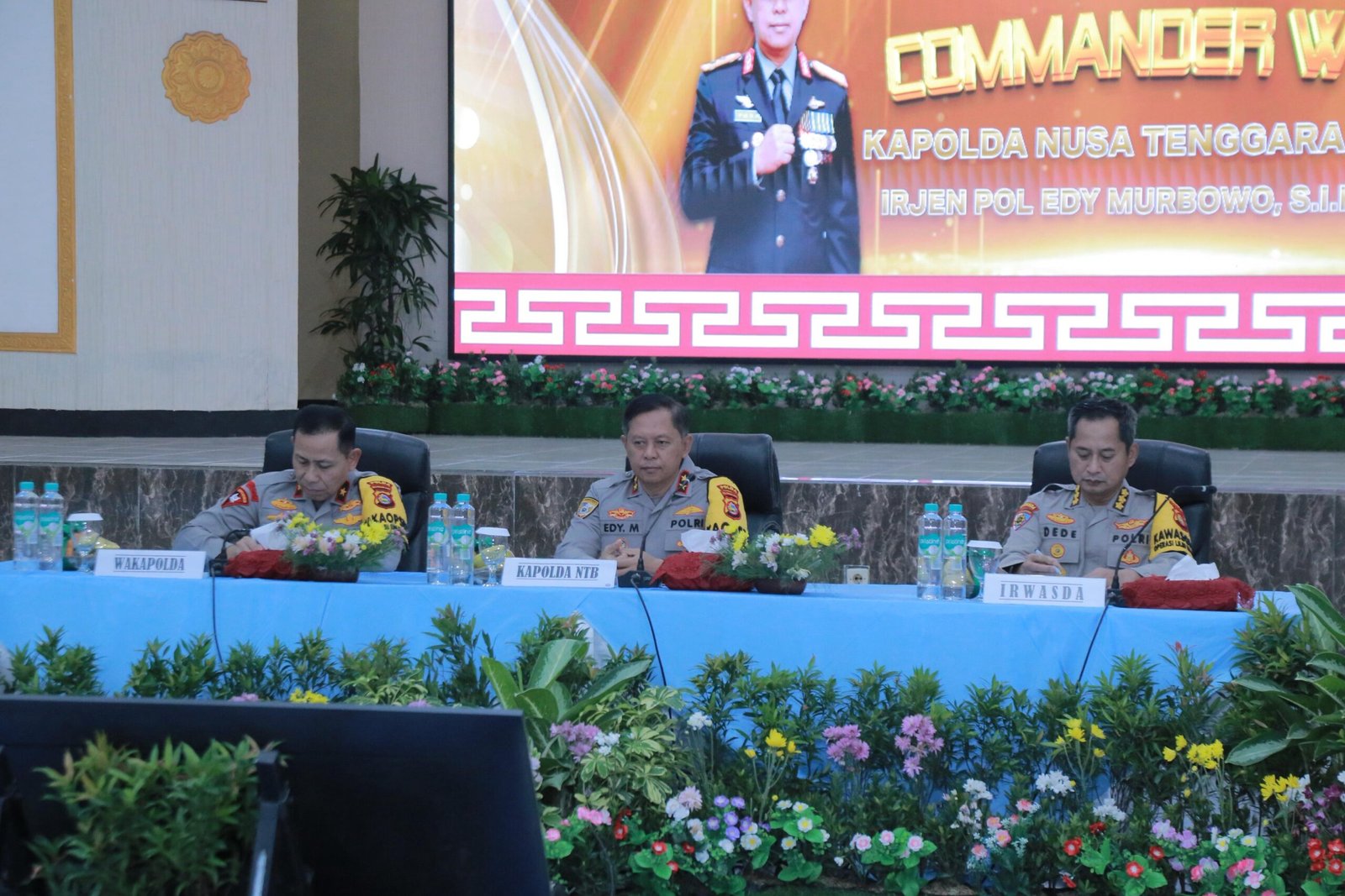 Kapolda NTB Sampaikan Commander Wish, Tekankan Pengabdian dan Kepercayaan Publik