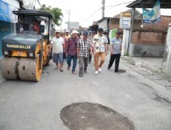 Bupati Sidoarjo Genjot Perbaikan Jalan Rusak, Target Rampung Sebelum Lebaran