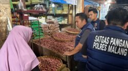 Polres Malang Pantau Harga Sembako di Pasar Kepanjen, Stok Dipastikan Cukup Sambut Ramadan
