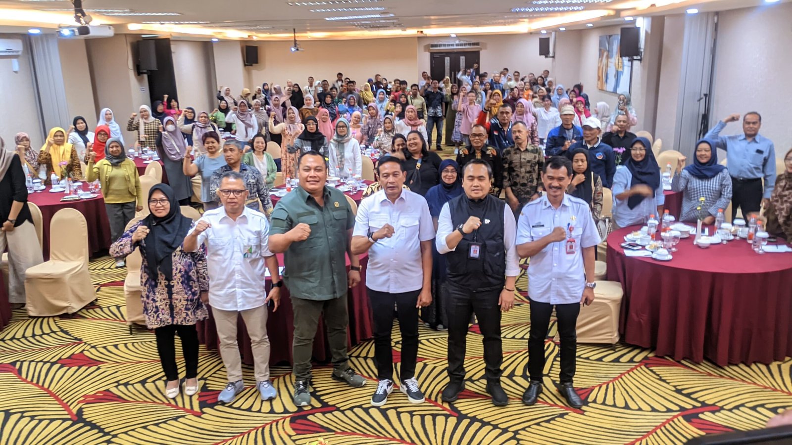 Pemkot Malang Perkuat Iklim Investasi, Sosialisasikan Perizinan Berbasis Risiko dan Serahkan Manfaat BPJS Ketenagakerjaan