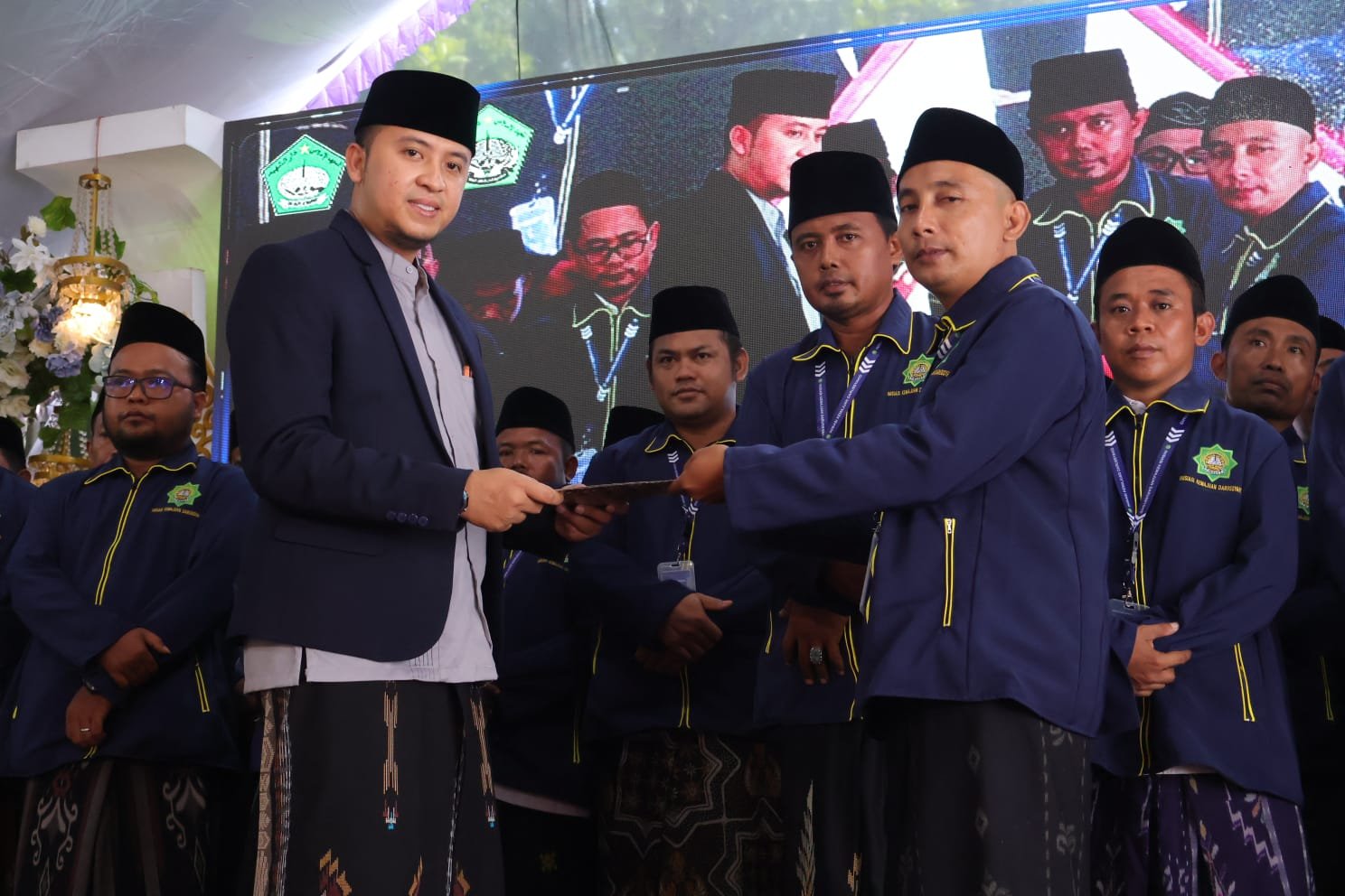 Milad ke-29 Darussyahid dan Pelantikan IKADA Berlangsung Khidmat