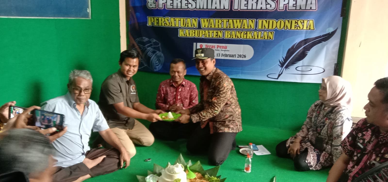 HPN 2026 PWI Bangkalan Resmikan ‘Teras Pena’ dan Tegaskan Kebebasan Pers Pasca-Putusan MK
