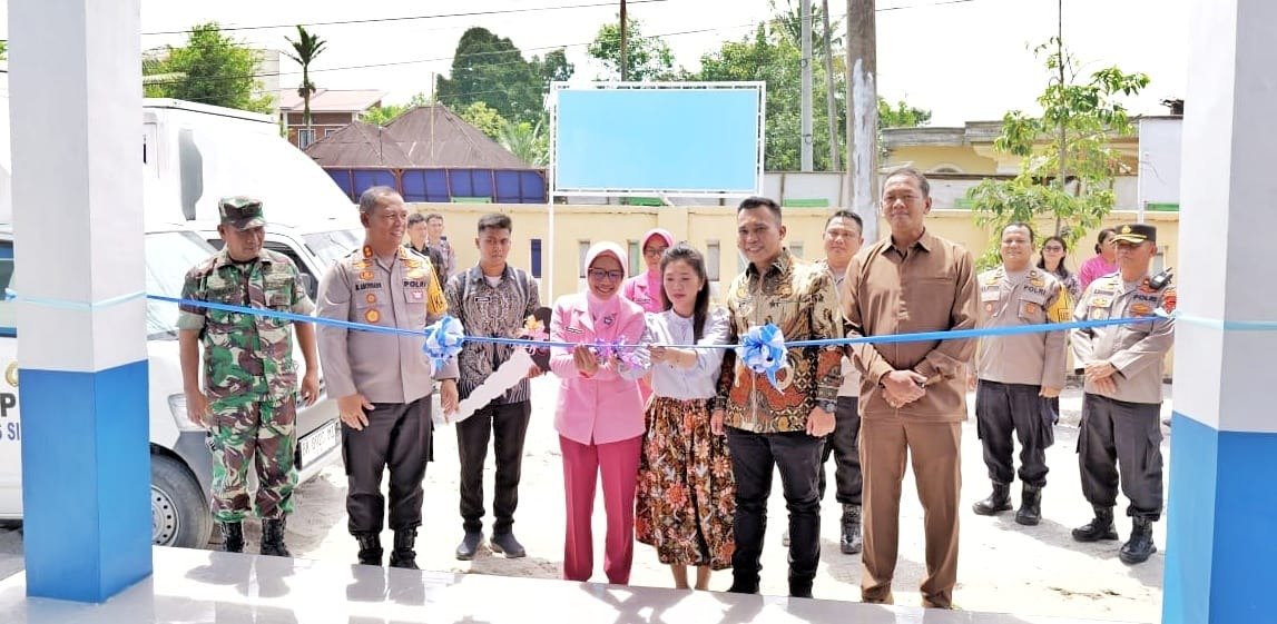 Satgas TMMD ke-127 Kodim 0207/Simalungun Shalat Jumat Bersama Warga di Raya Humala