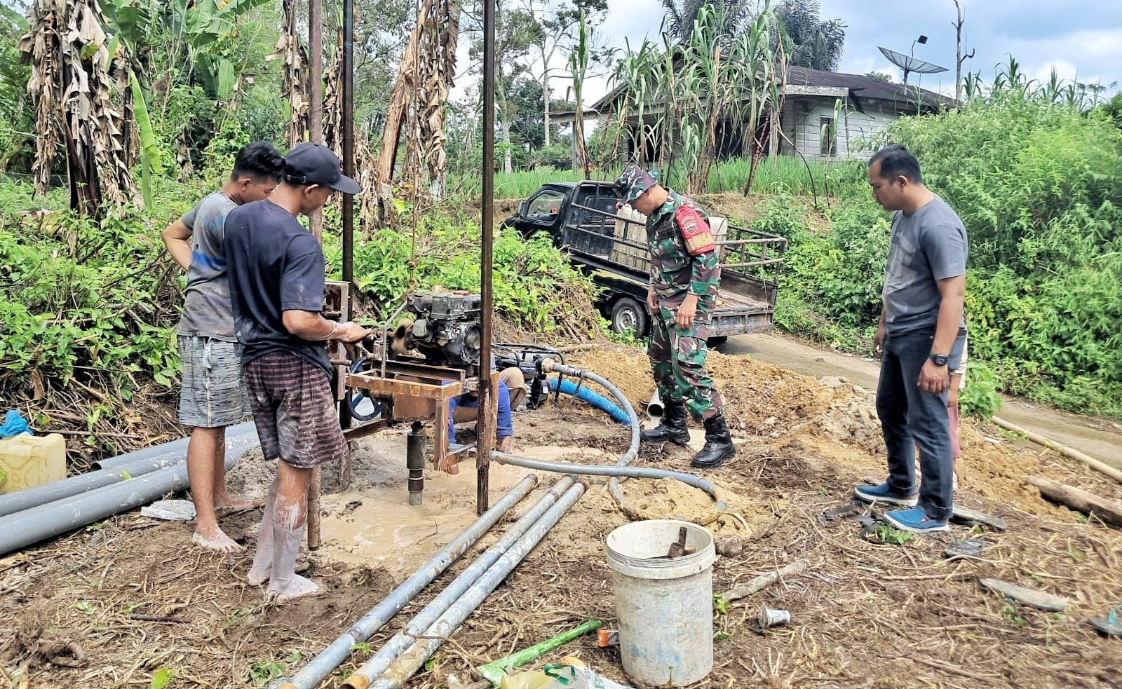 TMMD ke-127 Bangun Sumur Bor di Dusun II Silou Raya, TNI dan Warga Perkuat Akses Air Bersih