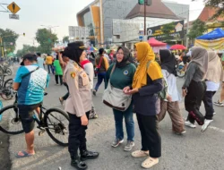 Polwan Polresta Sidoarjo Amankan Car Free Day, Hadirkan Rasa Aman bagi Ribuan Warga