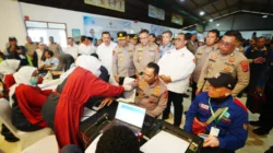 Kapolri Donor Darah di HUT KSPSI ke-53, Tegaskan Komitmen Kawal Hak Buruh