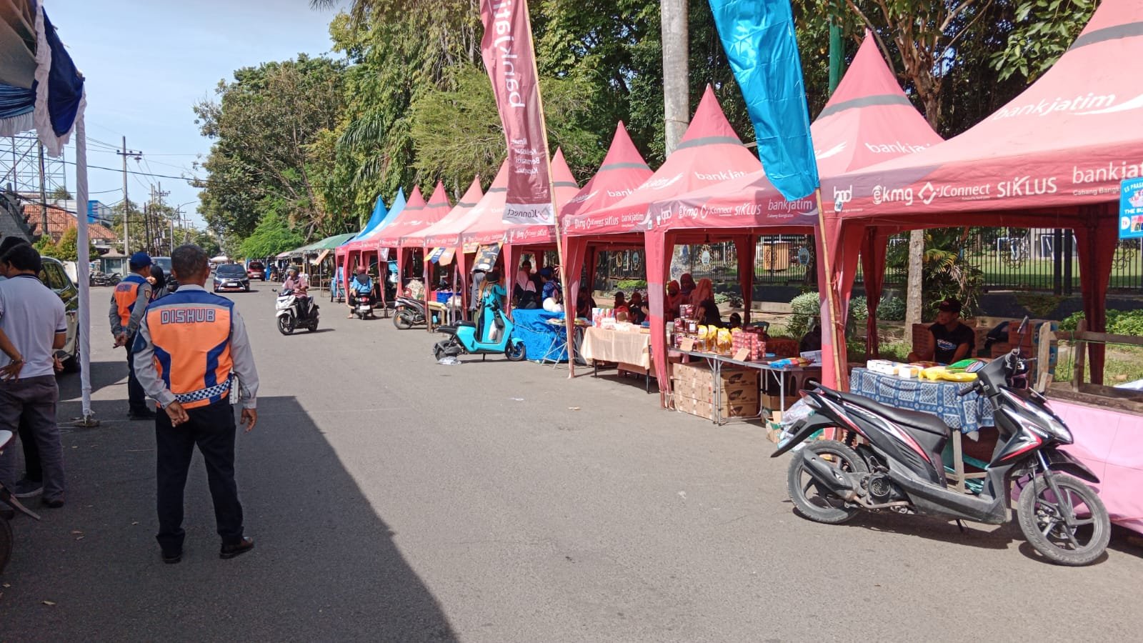 Kebutuhan Dapur di Gerakan Pasar Murah Bangkalan Tidak Lengkap, Pemkab Janji Evaluasi