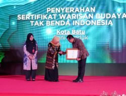 Wali Kota Nurochman Terima Sertifikat Seni Sanduk sebagai Warisan Budaya Takbenda Indonesia