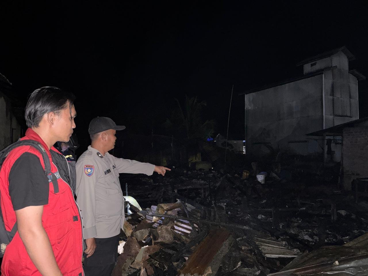 Ditinggal Tarawih, Dua Rumah di Lambur Luar Hangus Terbakar, Kerugian Capai Rp250 Juta