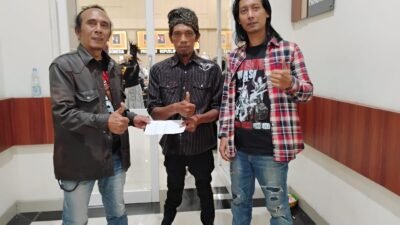 Band Punk Rock BRAIN WASH Salurkan Hasil Penjualan Merchandise untuk Penyandang Disabilitas