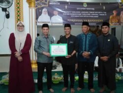 Hari Kedua Ramadan, Bupati dan Wakil Bupati Tanjab Timur Laksanakan Safari di Desa Pemusiran