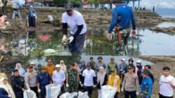 Bupati Monadi, Pimpin Gerakan Nasional Indonesia ASRI, Satukan Seluruh Elemen Bersihkan Danau Kerinci