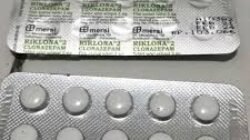 Riklona (Clonazepam): Obat Penenang yang Bermanfaat namun Berisiko Jika Disalahgunakan