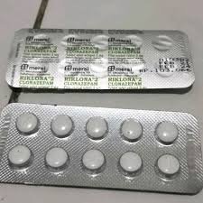 Riklona (Clonazepam): Obat Penenang yang Bermanfaat namun Berisiko Jika Disalahgunakan