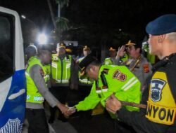 Kapolda Jabar Tinjau Arus Balik di Rest Area 229B, Pastikan Pemudik Aman dan Nyaman