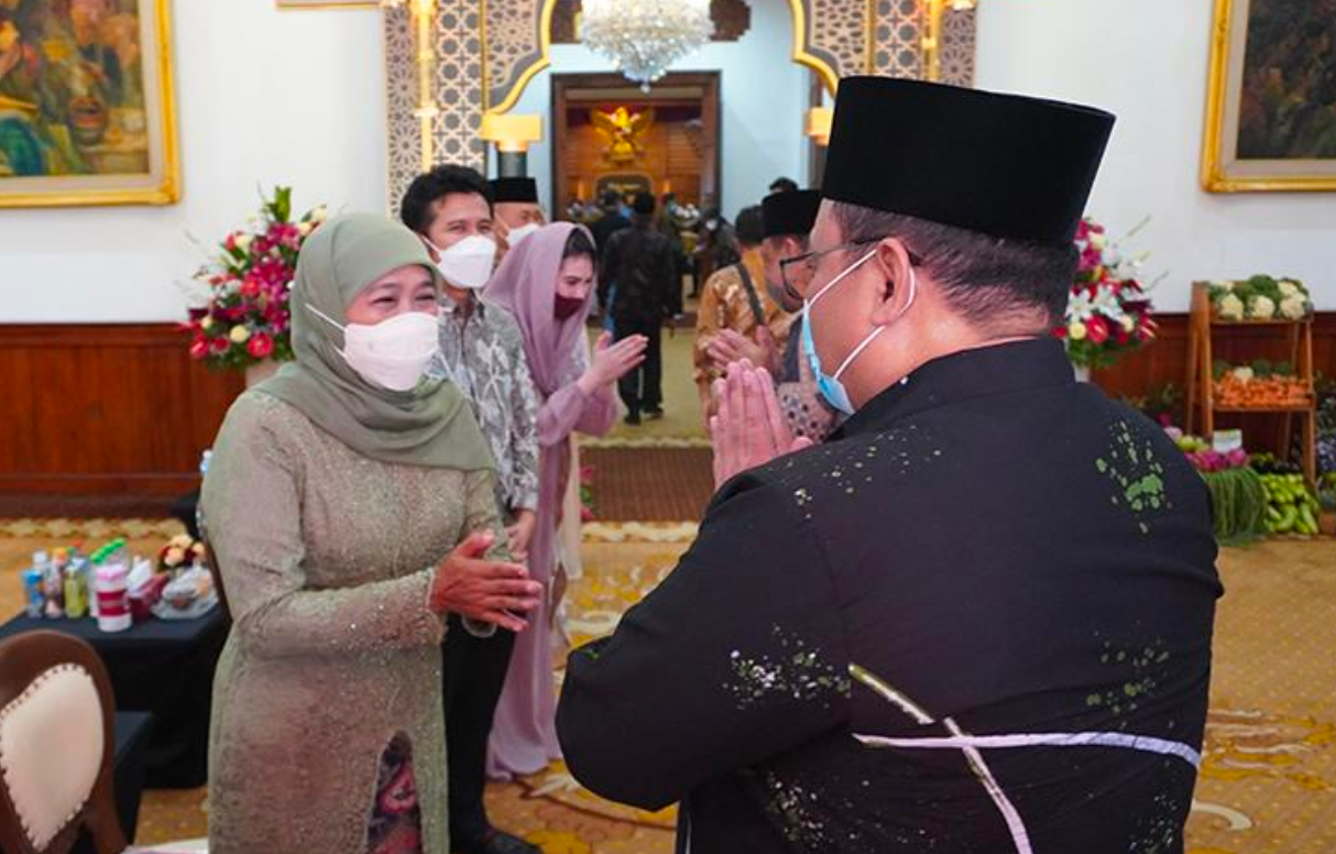 Hangatnya Open House Lebaran di Grahadi, Khofifah Perkuat Silaturahmi dengan Warga dan Tokoh Jawa Timur