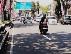 Mobil Boks Diduga Distribusi MBG Terekam Ugal-ugalan di Magelang, Polisi Lakukan Penelusuran