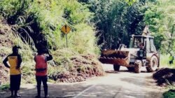 Jalan Magelang–Boyolali Lumpuh Total! Longsor Besar Tutup Akses, Alat Berat Dikerahkan Sejak Pagi