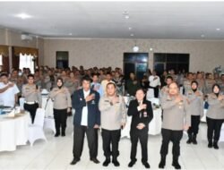 Kapolres Cirebon Terima Presisi Award dari Lembaga Kajian Strategis Kinerja dan Pelayanan Publik