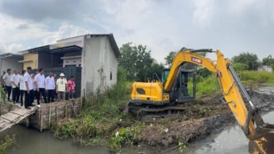 Bupati Sidoarjo Perintahkan Normalisasi Irigasi Wonoayu Demi Cegah Banjir