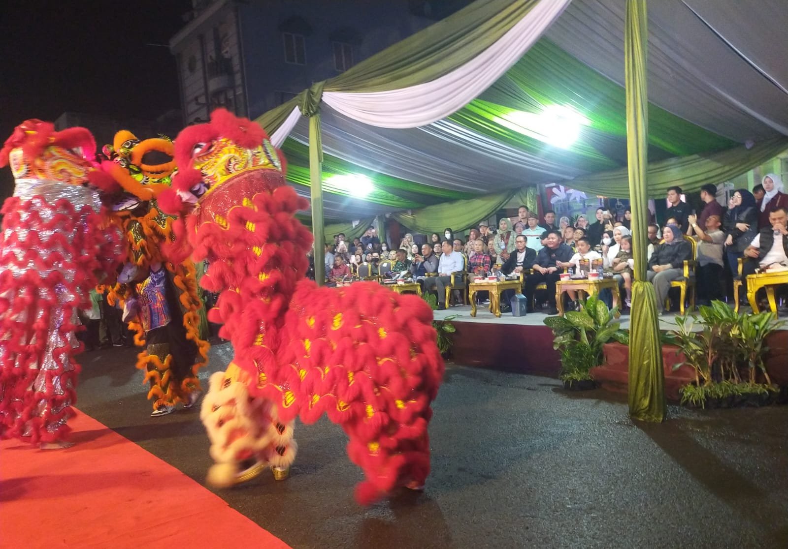 CFN Atmo Resmi Diluncurkan, Ribuan Warga Padati Jalan Kolonel Atmo Palembang