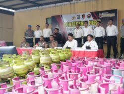 Polresta Sidoarjo Ungkap Sindikat Elpiji Oplosan di Rumah Kontrakan