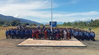 Bupati Monadi Pimpin Upacara Hardiknas 2026 Perkuat Komitmen Pendidikan Bermutu