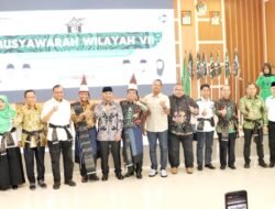Bupati Anton Hadiri Muswil VII KAHMI Sumut di Parapat, Dorong KAHMI Jadi Pilar Demokrasi dan Mitra Pembangunan