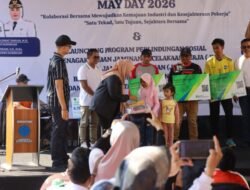Kuningan Meriah, Wabup Tuti Lepas Jalan Santai dan Launching Program JKK-JKM untuk Pekerja Rentan