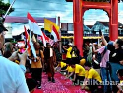 57 Bhikkhu IWFP 2026 Tiba di Muntilan, Besok Naik ke Puncak Borobudur Usung Spirit Perdamaian Dunia
