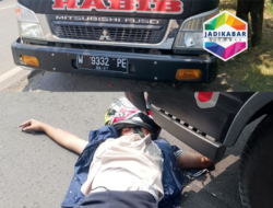 Unit Laka Lantas Polsek Gedangan Tangani Kecelakaan di Jalan Raya Ahmad Yani