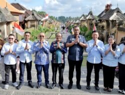Belajar dari Bali, Bupati Simalungun Siapkan Danau Toba Jadi Destinasi Wisata Kelas Dunia Berbasis Budaya dan Kesejahteraan Rakyat