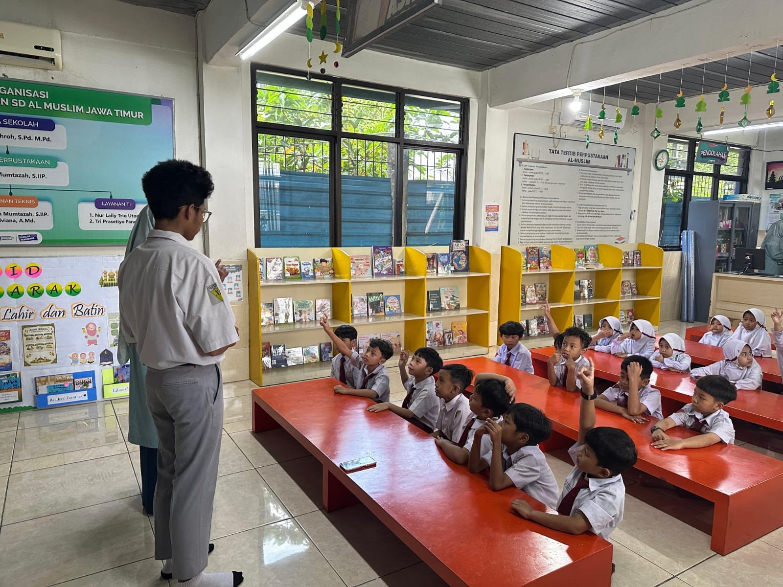 Bukan Sekadar Kelulusan, SMA Al Muslim Ubah Momen Wisuda Jadi Aksi Nyata