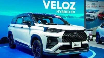 Isi Bensin Rp100 Ribu Bisa Jalan Sejauh Ini, Toyota Veloz Hybrid EV Jadi Sorotan