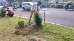 Kadis DPUBMSDA Sidoarjo Dukung Gerakan Tanam Sejuta Pohon Pucuk Merah pada Peringatan Hari Lingkungan Hidup Sedunia