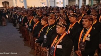 Tokoh Malang Raya Dapat Kehormatan Langka di Kirab 1 Suro Keraton Solo