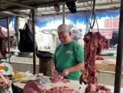 Aksi Bersama Mogok Jualan Pedagang Dading Sapi Magelang.