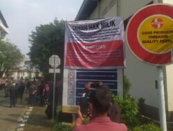 Update Sore: Blokir Akses Karyawan, Massa Ahli Waris Pasang Tenda hingga Dangdutan di Halaman PT Sucaco