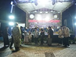 Tumpak Sewu Perkuat Pariwisata Berkelanjutan Lewat Sholawat Bersama dan Santunan untuk Anak Yatim