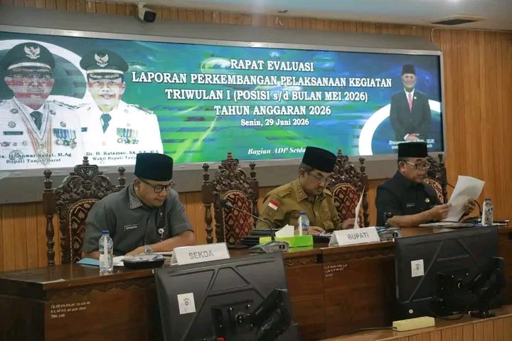 Usai Buka Bimtek SPIP, Bupati Anwar Sadat Pimpin Rapat LPPK, Tekankan Percepatan Realisasi Program dan Akuntabilitas Anggaran