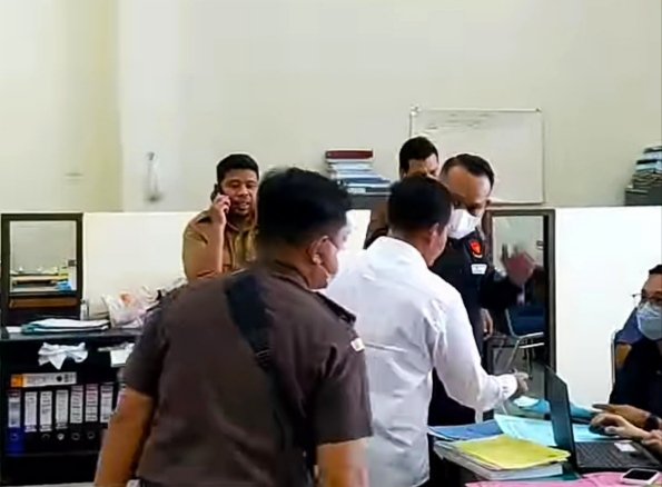 Kejari Tulungagung Geledah Dua Kantor Dinas, Usut Dugaan Korupsi Pengadaan Lahan Rp10 Miliar
