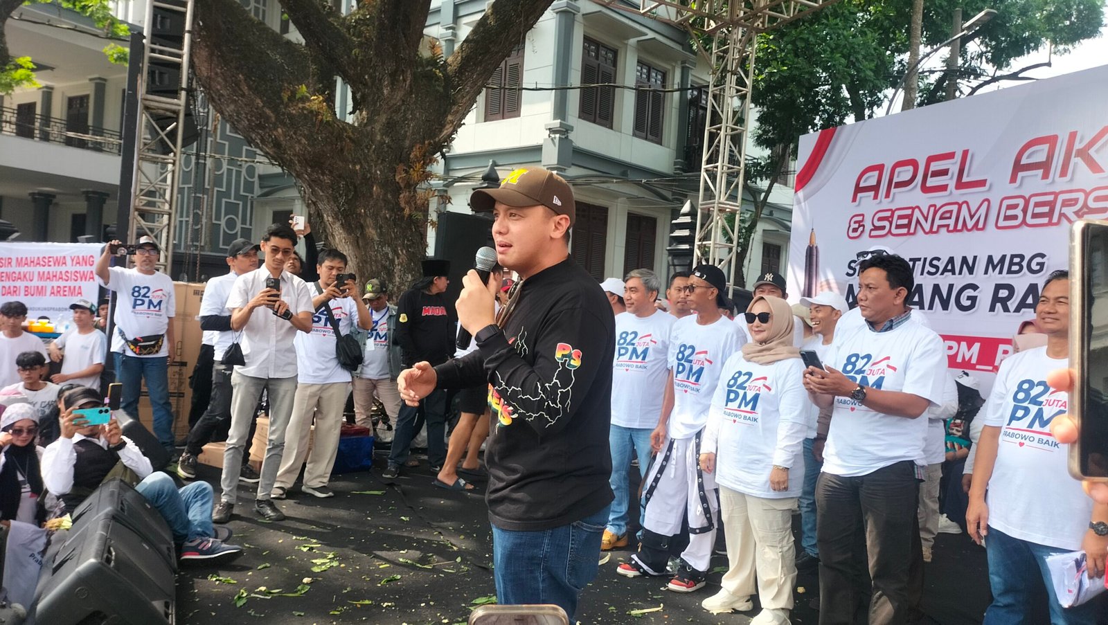 Ribuan Simpatisan Gelar Apel Akbar di DPRD Malang, Moreno Suprapto: Program MBG Organik dan Sangat Dibutuhkan Masyarakat
