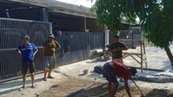 Warga BCA Pamengkang Patungan Perbaiki Jalan Rusak, Pengembang Disorot karena Dinilai Belum Maksimal Tangani Infrastruktur