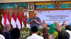 Kelurahan di Kebayoran Lama, Diminta Tingkatkan Layanan Informasi Publik