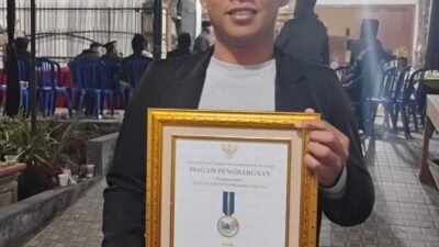 Mikutopia Dianugerahi Lencana Wanwa Satata oleh Pemdes Tulungrejo