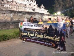Ratusan Warga Padati Borobudur Saat Malam 15 Suro, Bupati Magelang Dorong Kirab Pusaka Jadi Event Wisata Tahunan