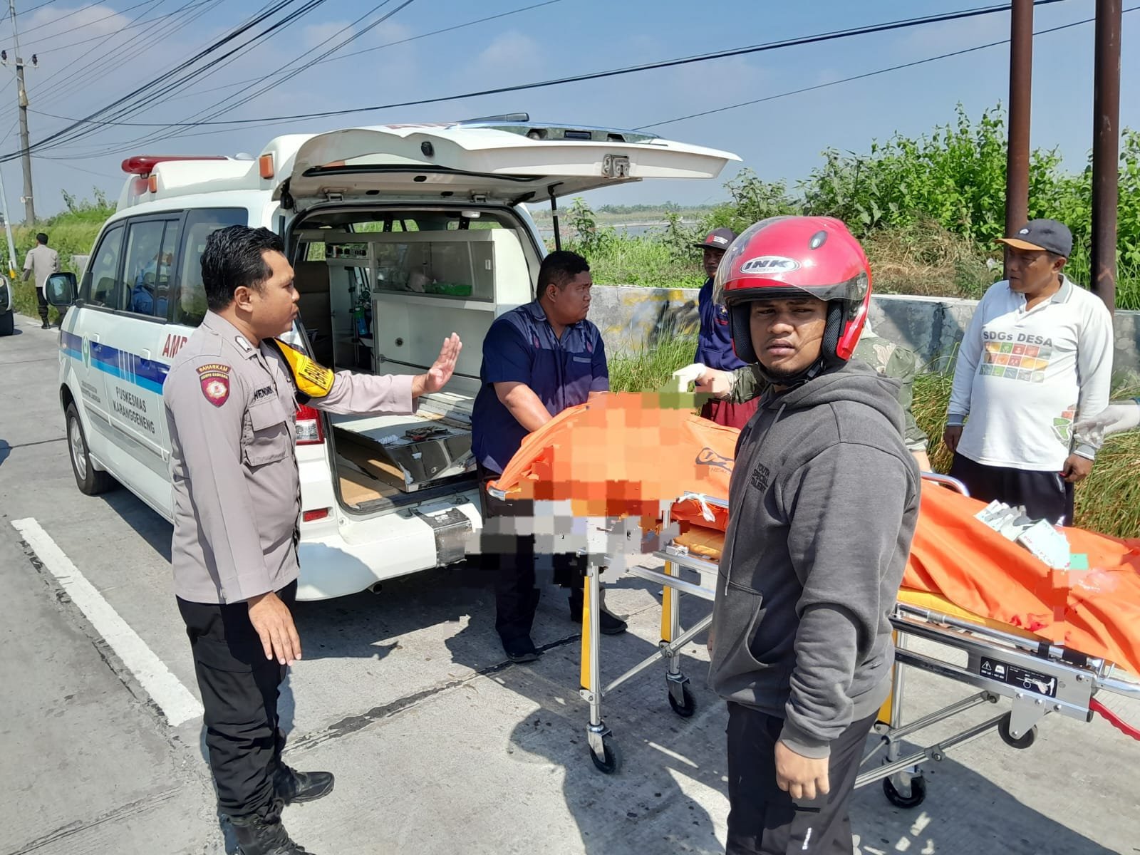 Unit Gakkum Satlantas Polres Lamongan Tangani Kecelakaan Maut di Kalitengah, Pemotor Tewas Saat Hendak Salip Truk Dump